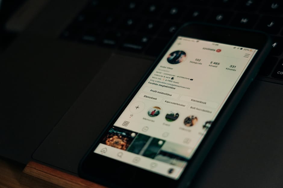 Why You Should Quit Social Media for a Month